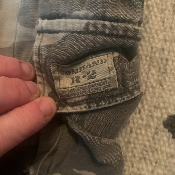 R2 Command size 32 camo goth pants pre loved - Picture 5 of 5